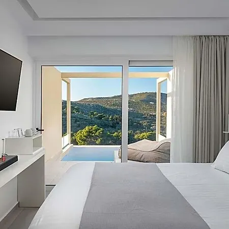 Myzith Luxury مدينة زاكينثوس